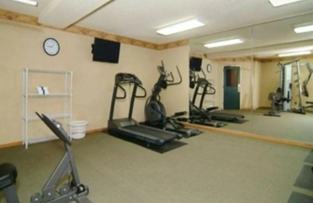 Pan American Inn And Suites-1