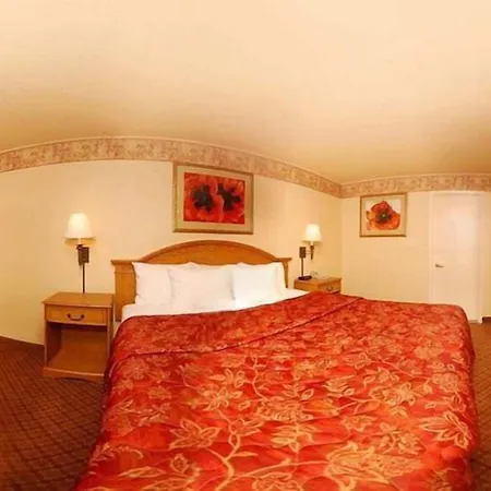 Pan American Inn And Suites-2